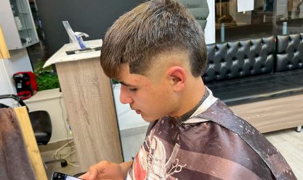Le Continent  : Coiffeur à Rouen