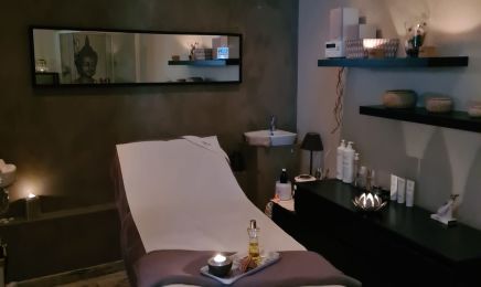 Rayons de Beauté : Manucure à Mirabeau