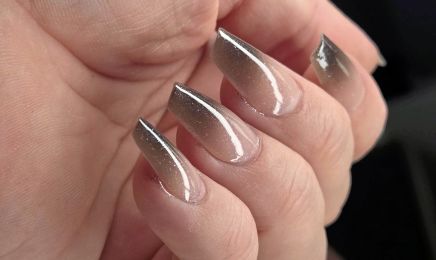  À Fleur de peau by la Più bella  : Manucure à Alès 