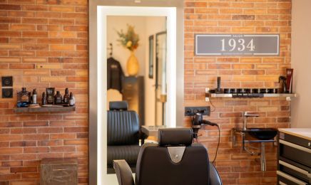 SALON 1934 : Coiffeur à Suze-la-Rousse