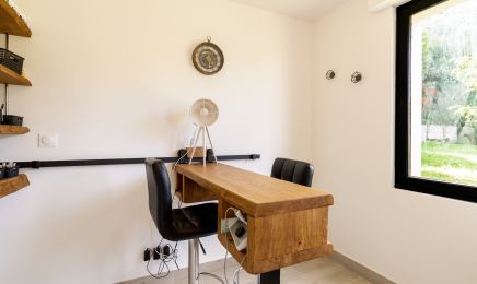 Le soleil de ces dames - Institut de Beauté  : Manucure à Saint-Samson-sur-Rance