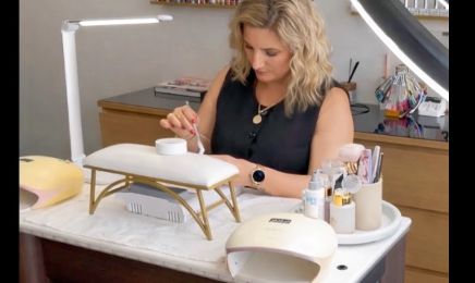 Les Ongles de Kela • Elles Maison de Beauté  : Manucure à Saint-Jacques-de-la-Lande