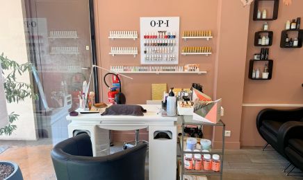 L et Vous coiffure esthetique ongle : Coiffeur à Jouy-en-Josas