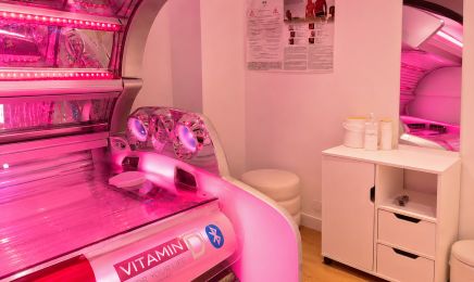 A FAVORITE BEAUTY : Manucure à Gassin