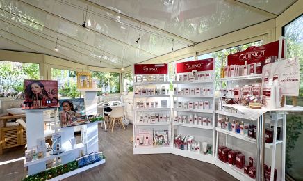Beauté Création  : Manucure à Segré-en-Anjou Bleu