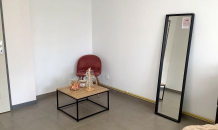 Chaynie Nails Esthétique : Institut de beauté à Balbigny