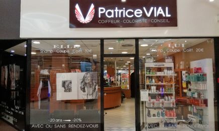 Patrice VIAL- Coiffeur Centre Commercial Carrefour Salaise sur Sanne : Coiffeur à Salaise-sur-Sanne