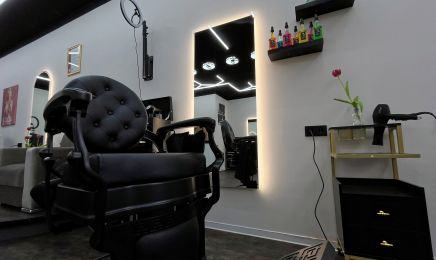 Coco Cut & Bar: Friseur in Augsburg
