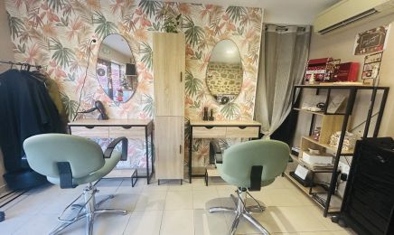 Les Ciseaux DElo : Coiffeur à Nantiat