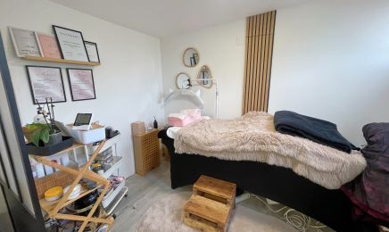 Vannails Art Studio : Institut de beauté à Thil