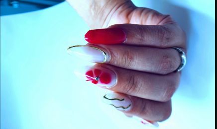 Manda nails & bien être : Manucure à Angoulême