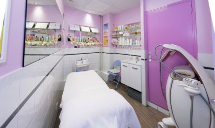 Alixe Fougères - Paris 05 Broca : Institut de beauté à Paris