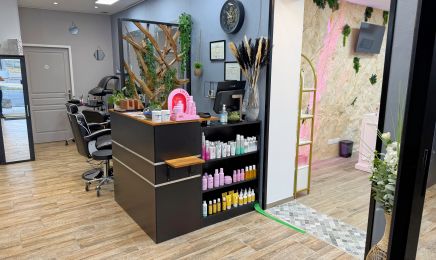 La Boite à Ciseaux : Coiffeur à Montmorillon