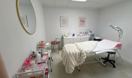 Beauty Signature by Anissa  : Institut de beauté à Villeneuve-lès-Béziers