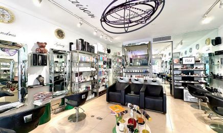Maison Nicolas : Coiffeur à Saint-Tropez