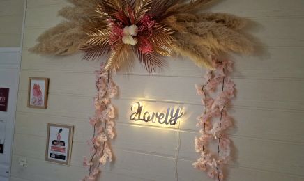 J lovely institut : Manucure à Le Haillan