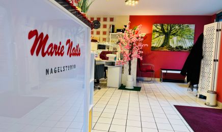 Marie Nails: Nagelstudio in Kornwestheim