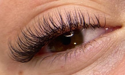 Brows & Lashes - Marseille Av Pasteur  : Institut de beauté à Marseille