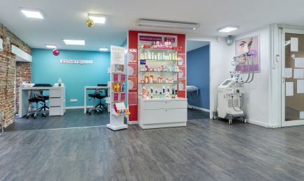 Esthetic Center - Toulouse Wilson : Manucure à Toulouse
