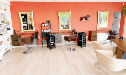 Coiffeur créateur Michaele : Institut de beauté à Les Montils