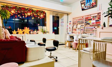 T&T BEAUTÉ : Manucure à Paris