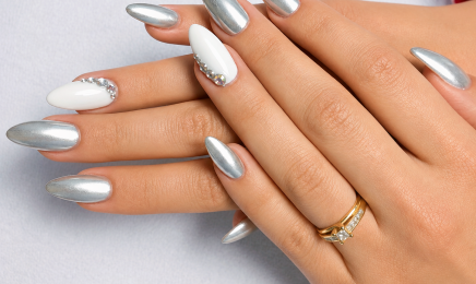 Glow Nails & Spa: Kosmetikstudio in München