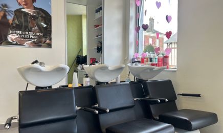 Le petit Salon de Marine : Coiffeur à Boissey-le-Châtel