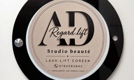Regard Lift : Institut de beauté à Sainte-Sigolène
