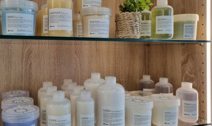 Lilang - Salon de Coiffure Saint Laurent du Var : Coiffeur à Saint-Laurent-du-Var