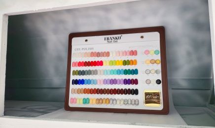 Les Jolies Mains de Kiara : Institut de beauté à Vidauban