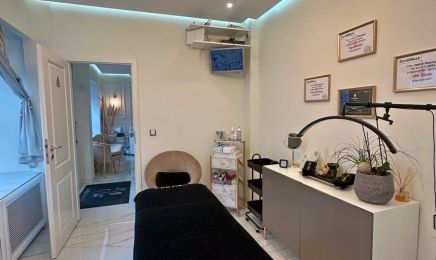Unique Beauty & Cosmetics: Kosmetikstudio in Stuttgart