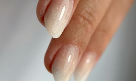 Shani. Le Studio Beauté : Manucure à Linselles
