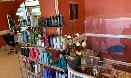 Claus Wrage Friseur: Friseur in Schwerin
