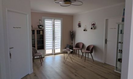 Marie Ange Institut : Manucure à Royan