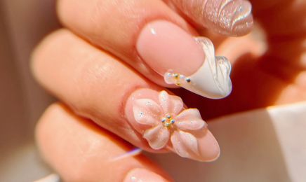 V'NAILS - PROTHESISTE ONGULAIRE & NAILARTIST : Manucure à Vence