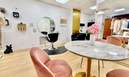 Les coulisses d'Aurélie : Coiffeur à Grenade