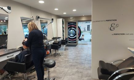 Style Coiffure : Coiffeur à Surzur
