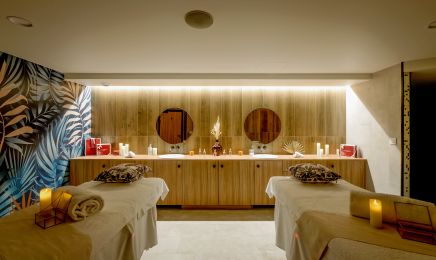 GOLDEN TULIP LYON OUEST – HOTEL & SPA : Manucure à Limonest