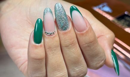 Manon des ongles & Lash by Lau : Institut de beauté à Corte