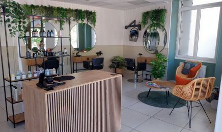 Un Hair Nouveau : Coiffeur à Dijon