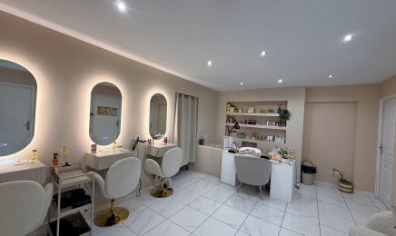 Merve Institut  : Coiffeur à Le Pontet