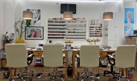 Royal Nail : Manucure à Paris