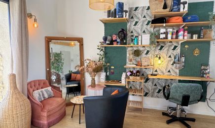 Le petit salon maison coiffure : Coiffeur à Faucon