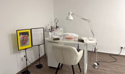 Mani by Monia: Kosmetikstudio in Bensheim