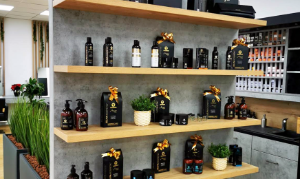 Mine Cihan - Hair Design Studio/Akademie: Barbershop in Kassel