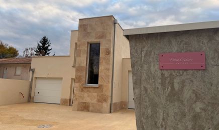  Entre copines institut  : Institut de beauté à Pont-de-l'Isère