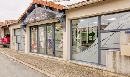 l'Atelier des Styles  : Coiffeur à Nueil-les-Aubiers