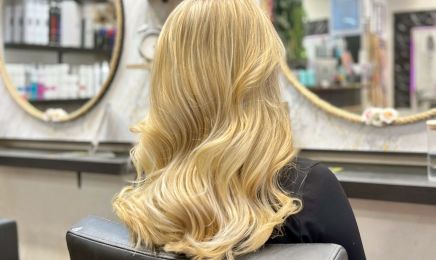 Hair Bar : Kosmetikstudio in Herne