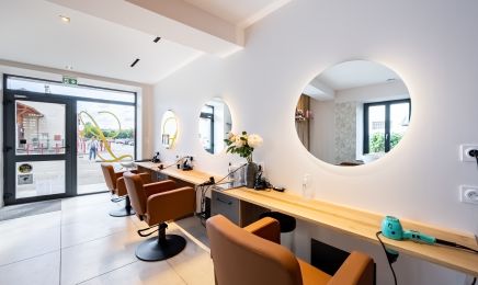  l’atelier 160 : Manucure à Saint-Savin