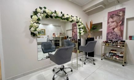 Fine Studio Woman Hair & Beauty: Nagelstudio in Hamburg